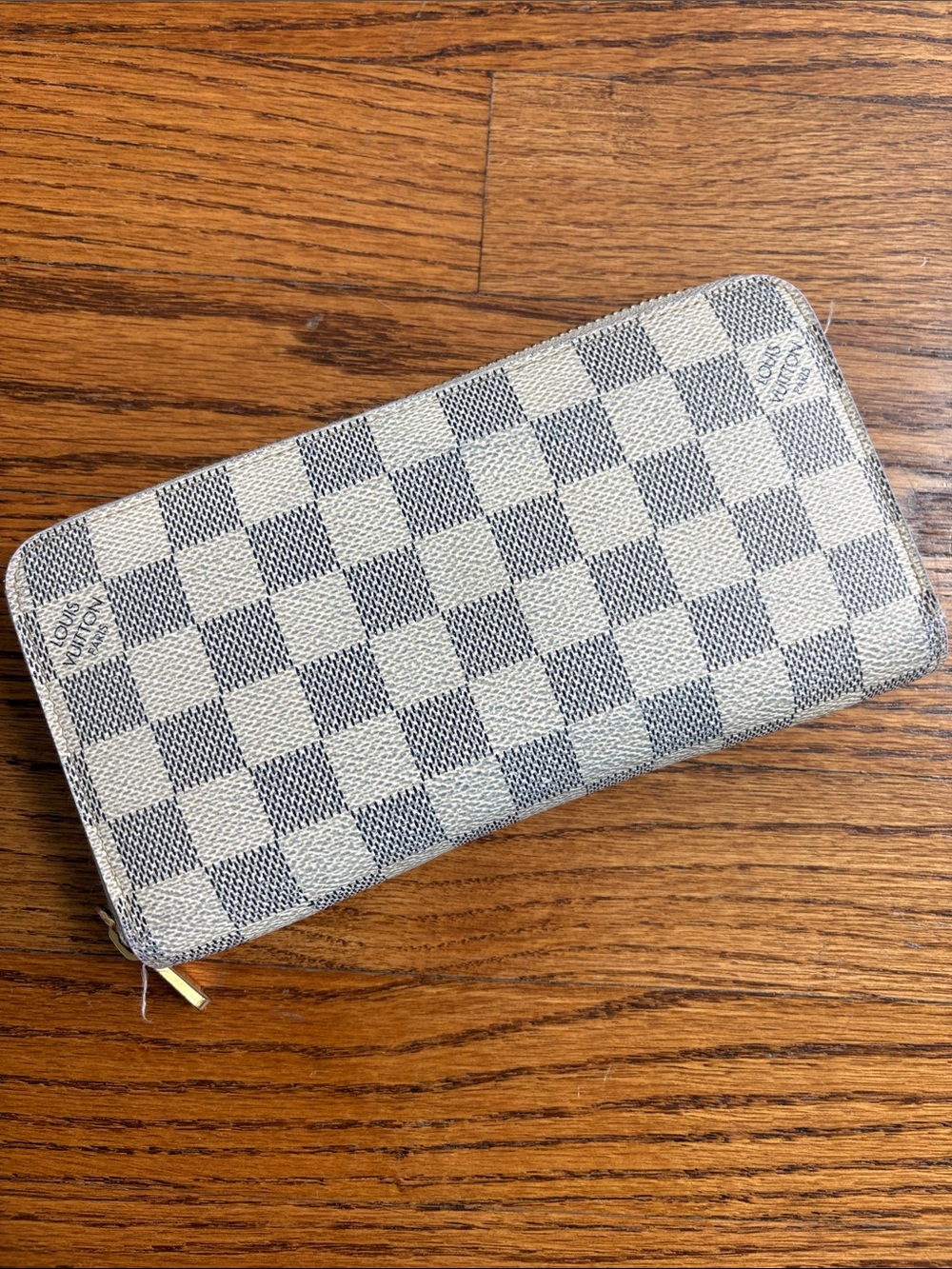 Louis Vuitton Damier Azur Zip Around Wallet - White & Gray